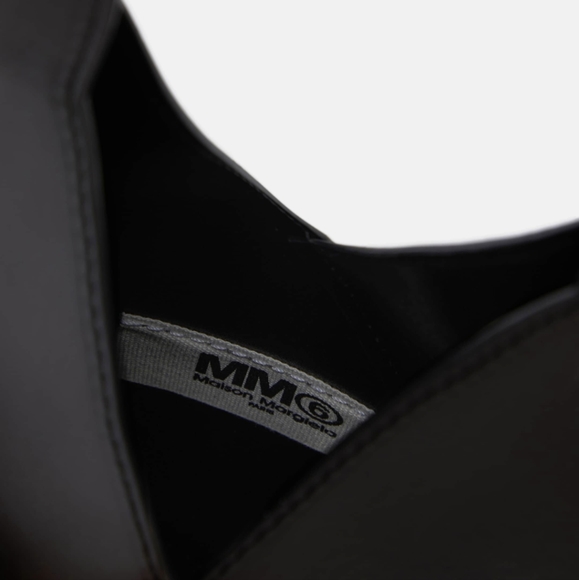 MM6 MAISON MARGIELA Japanese Small leather tote bag - Picture 2 of 5